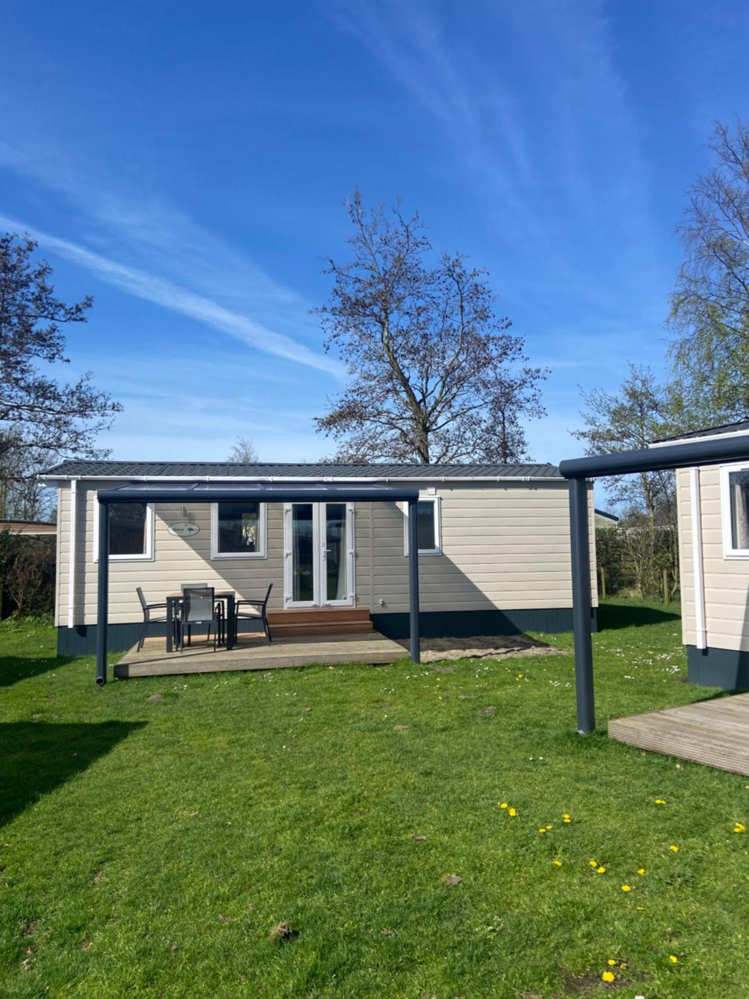 Camping De Duinhoeve Chalet Vogel Not For Companies Nieuw-Haamstede Extérieur photo